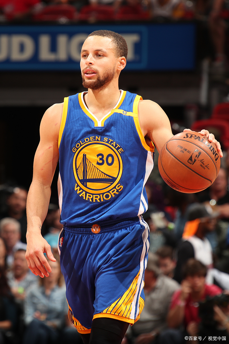 开云-关于穆古鲁扎在老鹰比赛中大比分获胜，重要助攻引发热议！的信息