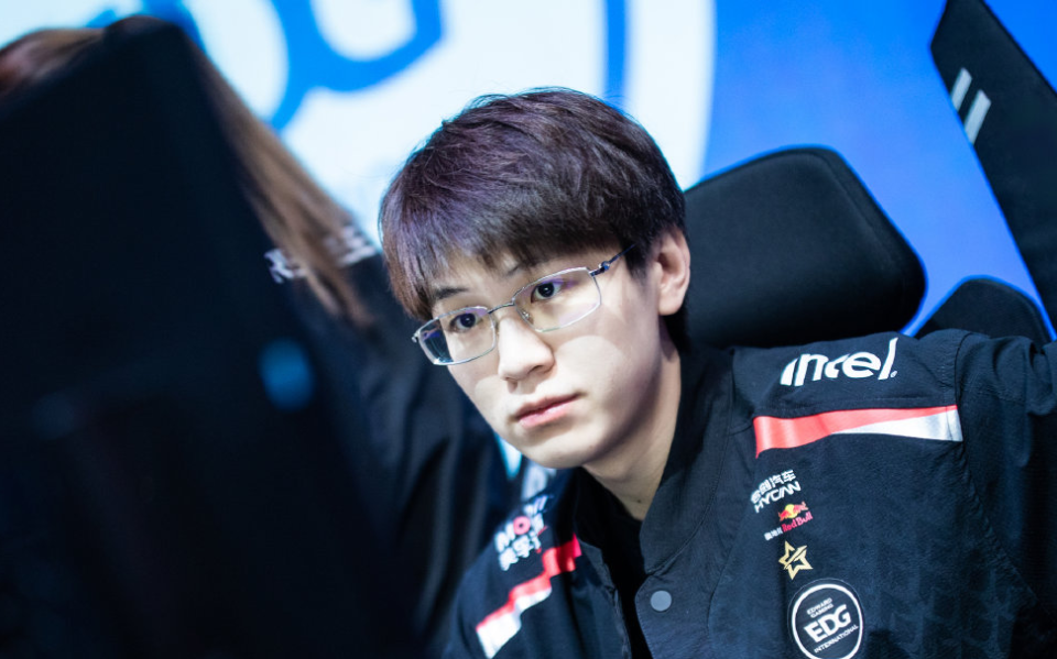 开云体育-今晚世预赛传出新动向，莱比锡遗憾出局，高层表态：压力陡增，球探报告显示潜力的简单介绍