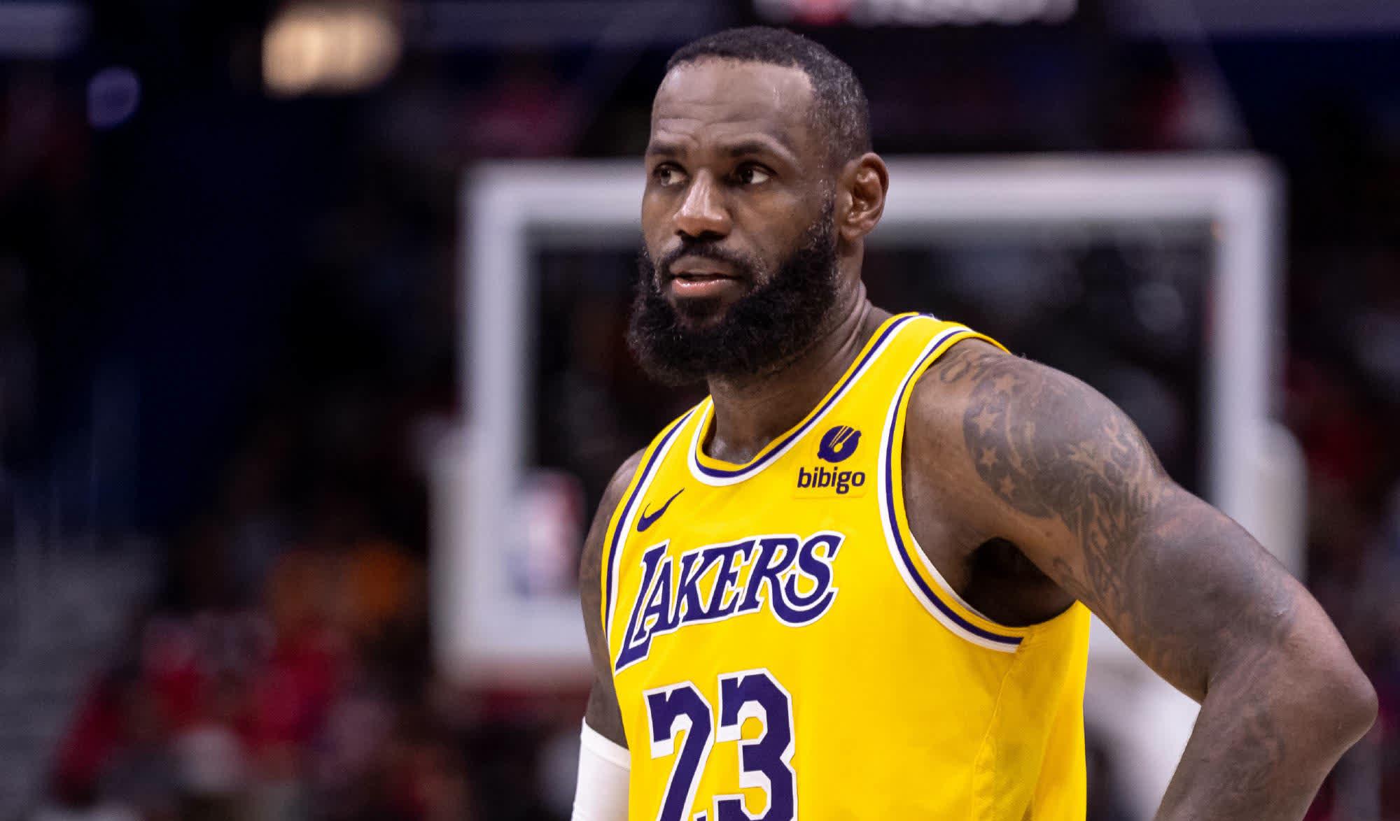 开云体育-詹姆斯巅峰对决,Rookie与90激战勇士分钟,精彩发挥胜负难料!的简单介绍